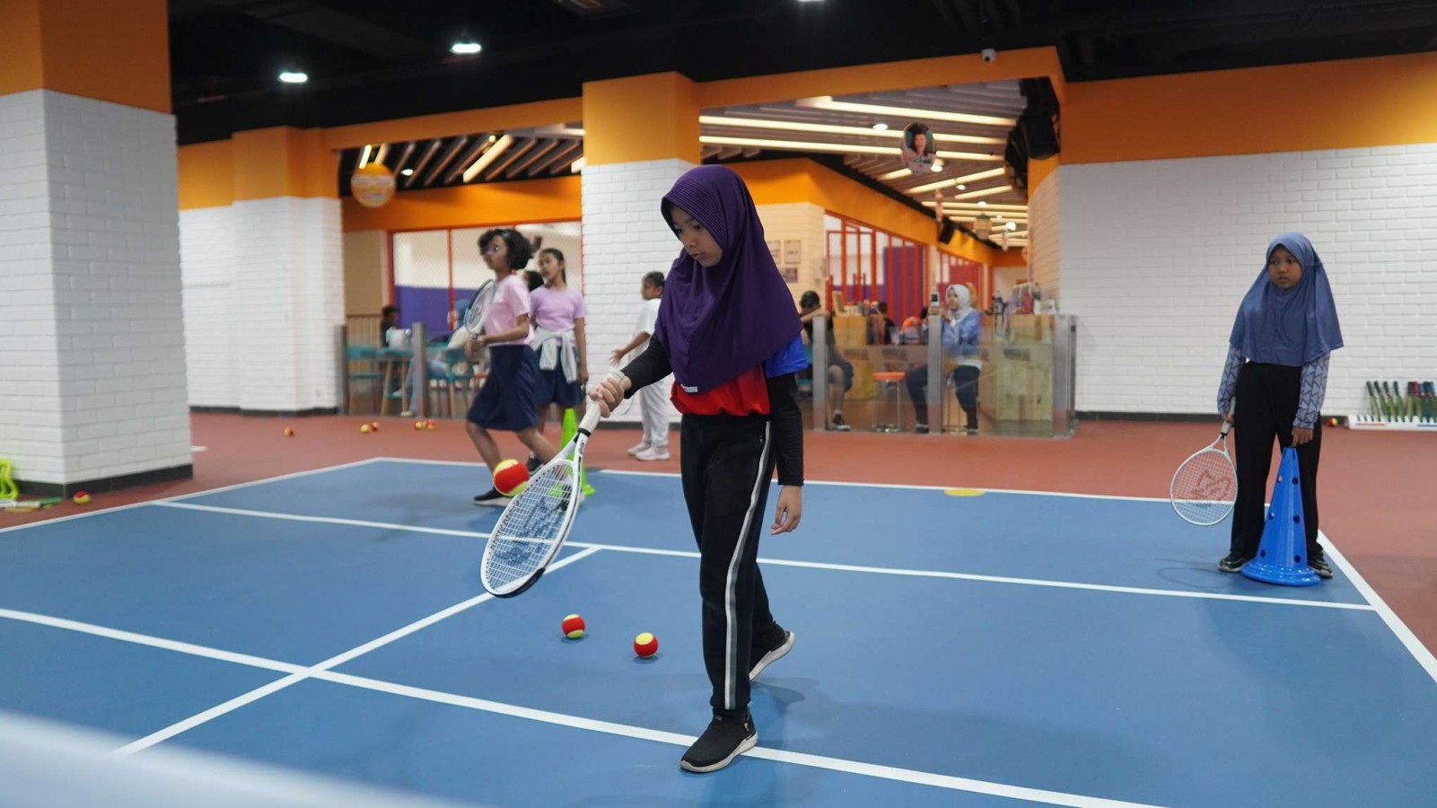  Ini Cara Melakukan Pukulan Lob Tenis dengan Sempurna!